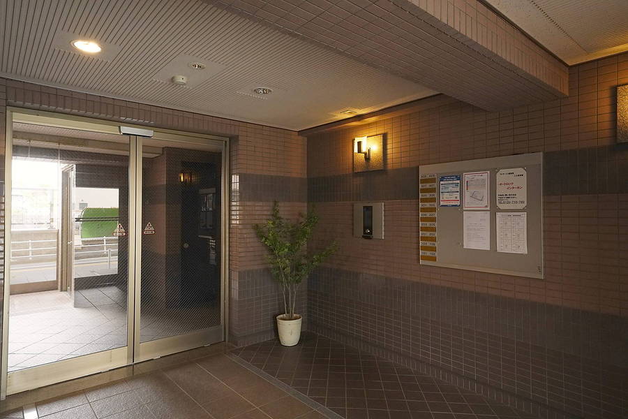 共用エントランスホール