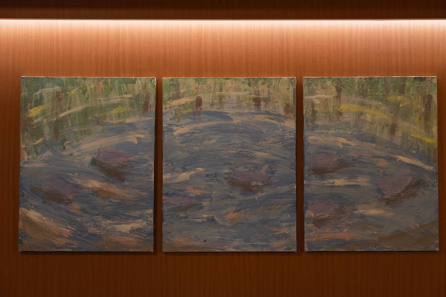 リビングの壁を飾る藍と翠の3連アート
